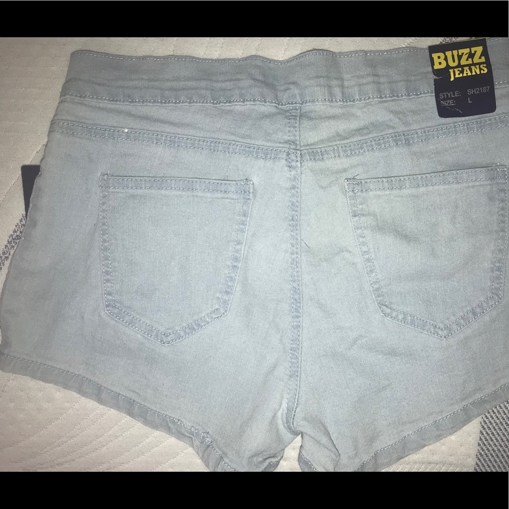 Short pant - Picture 3 of 4